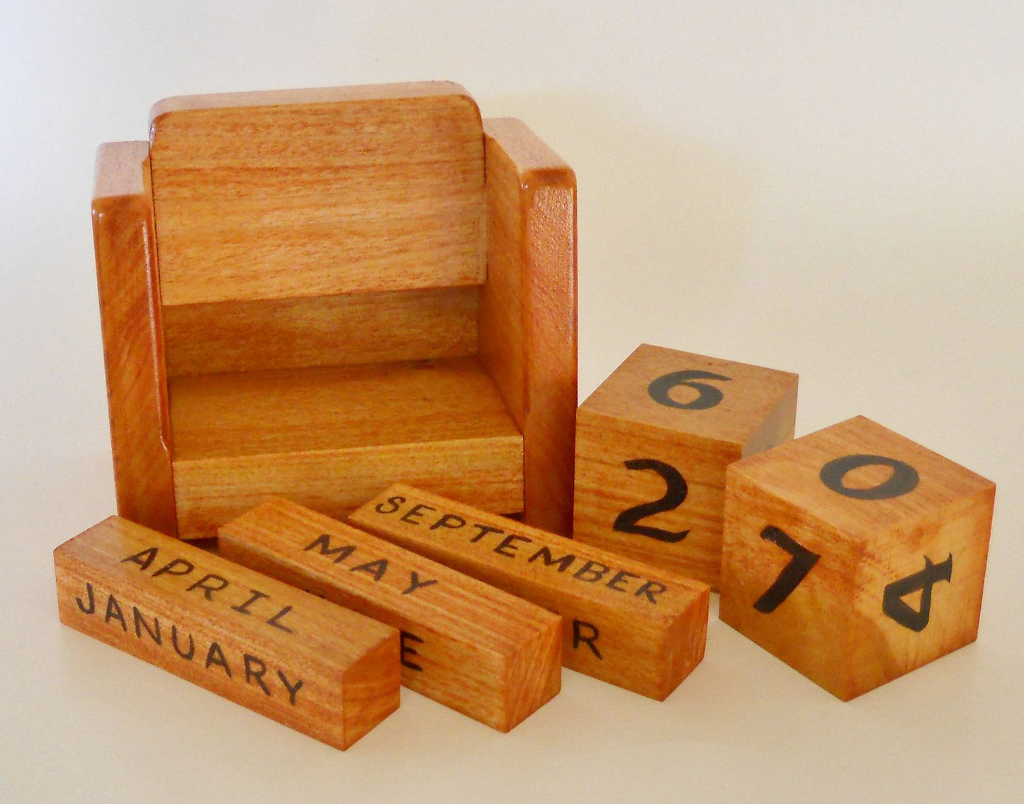 WOOD CALENDAR BLOCKS - Novelty