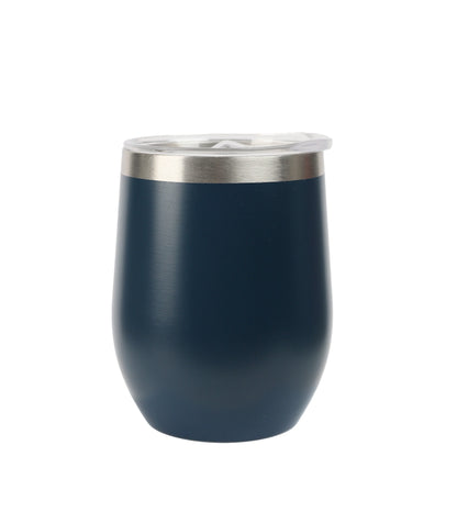Tumbler with dark blue body and stainless steel rim featuring a clear lid, ideal for hot or cold beverages.